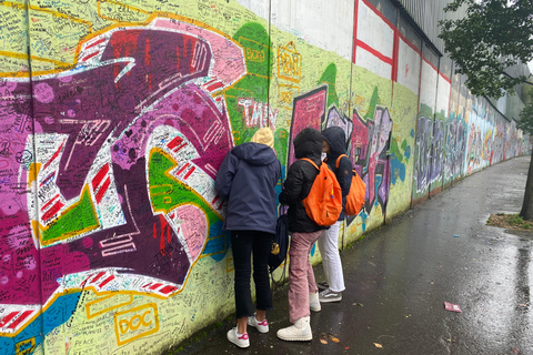 Belfast: Panoramic City Tour with History, Murals and Titanic Belfast: Panoramic City Tour with History, Murals, and the Titanic