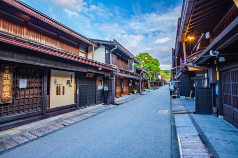 Nagoya: Excursión de un día a Hida Takayama y Shirakawa-go, Patrimonio de la HumanidadExcursión con almuerzo de ternera Hida