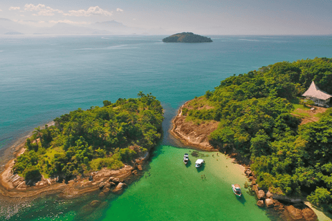 Wyspy Paraty: Łódź motorowa z nurkowaniemGrupowy rejs statkiem po morzu Paraty