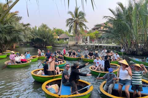 Hoi An: Basket Boat, Lantern Making Class & Hoai River Ride - Image 3