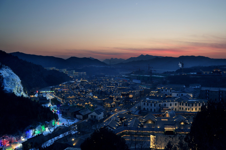 Beijing: Simatai Wall & Gubei Town with Multilingual Guide ES, IT, FR, DE Mutianyu, Simatai & Gubei All Inclusive