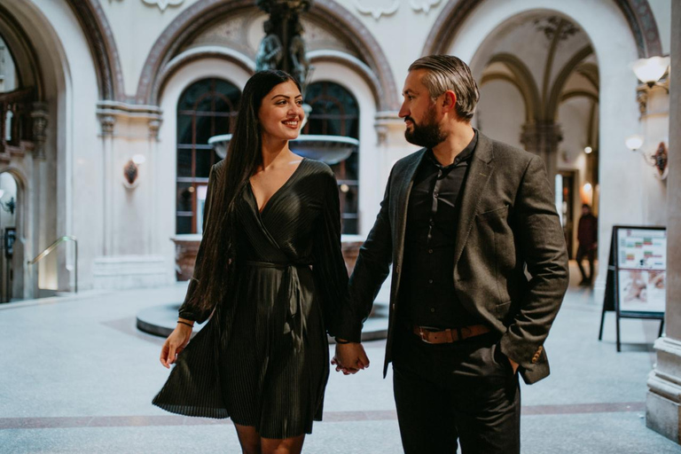 Vienna: Old Town Private Photoshoot + Video Option Ultimate: 50 photos + 30 second video reel | 90 mins