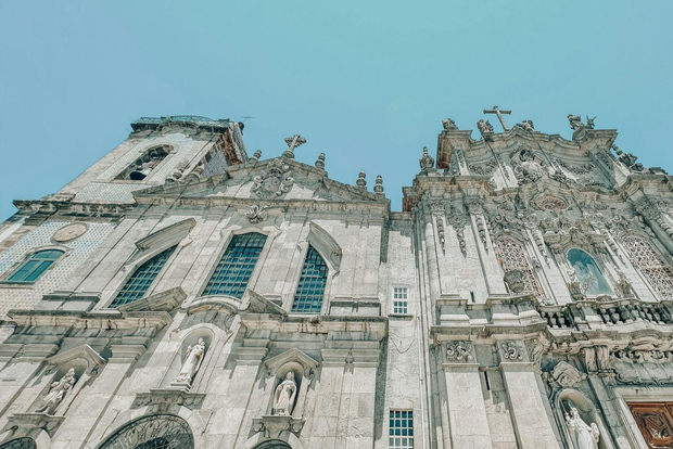 Porto: Ticket für die Kathedrale von Porto & Audiotour zu den Highlights der Stadt