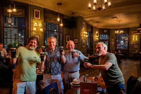 Galway: Night Tour with Beer & Whiskey Tastings & Live Music - Image 3
