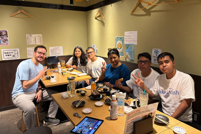 Tokyo Private Customizable Tour: Top Attractions by Guide