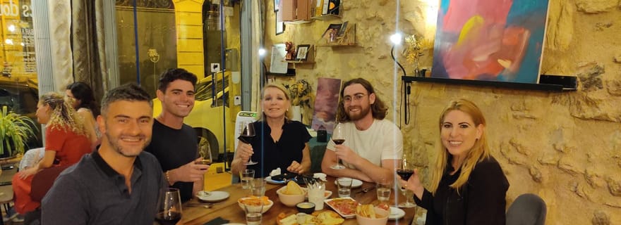 Promenade nocturne à Bordeaux avec dégustation de vins et de fromages