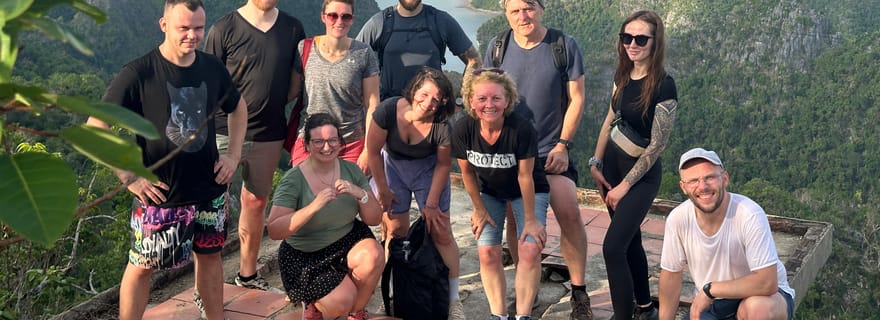 Ha Long : 2 jours dans la baie de Lan Ha - randonnée, vélo, kayak