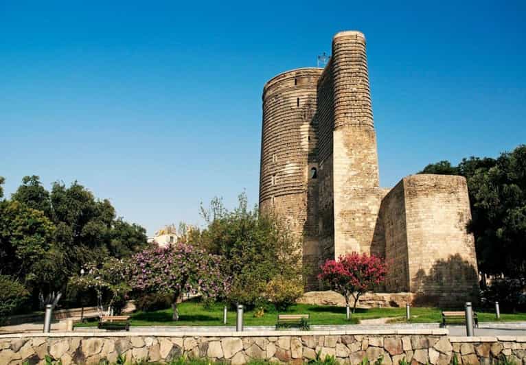 Baku: Old City Walking Tour