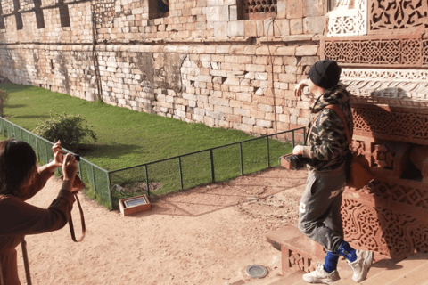 Nueva Delhi: Traslado al aeropuerto privado desde o hacia la ciudad