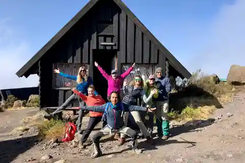 Caminhada de um dia na montanha Kilimanjaro