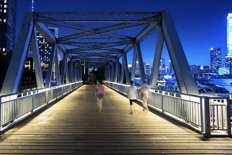 Shanghai Half-Day Bike Tour along East Bank of Huangpu River