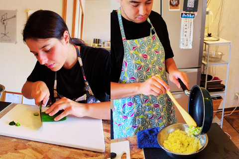 Osaka: Aula de culinária de Ramen e Gyoza sem glútenConjunto de Ramen e Gyoza sem glúten e saquê