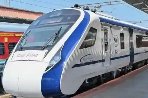 Da Delhi: Tour di 3 giorni di Agra, Varanasi e Sarnath in treno