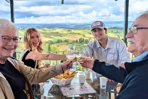 Firenze: Tour privato del vino in Toscana con San Gimignano