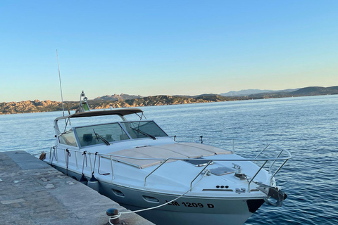 Palau: Daily Boat Tour to La Maddalena Archipelago Palau: Daily Boat Tour