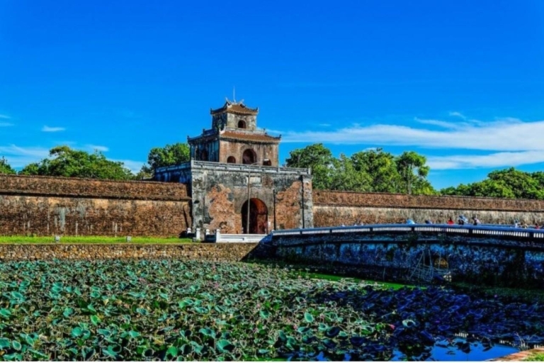Von Da Nang aus: Die Kaiserstadt Hue Ganztägige Besichtigung