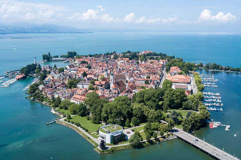Explore 4 Countries in a Day Tour from Zurich in Small Group Explore 4 Countries in a Day: Liechtenstein,Austria&Germany