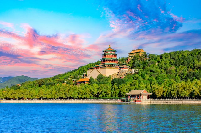 Beijing:Summer Palace or plus option private/group Tour