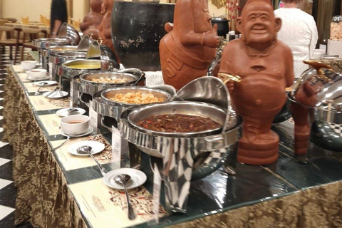 Yogyakarta: Ramayana Ballet Show with Indonesian Dinner