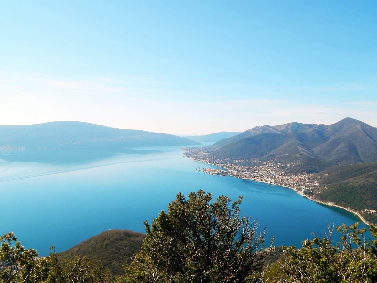 Von Tivat: Malerische Wanderung auf den Vrmac-Hügel oberhalb der Boka-Bucht