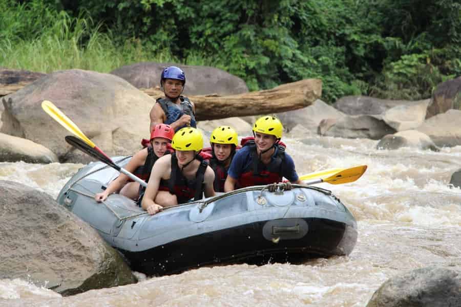 Chiang Mai Rafting im Mae Taeng Fluss mit Thai Buffet. Foto: GetYourGuide