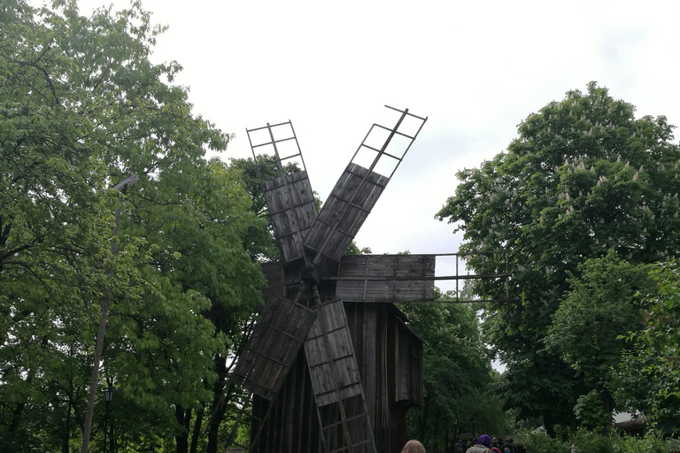 Bucharest City tour, panoramic tour, photo stops and visits