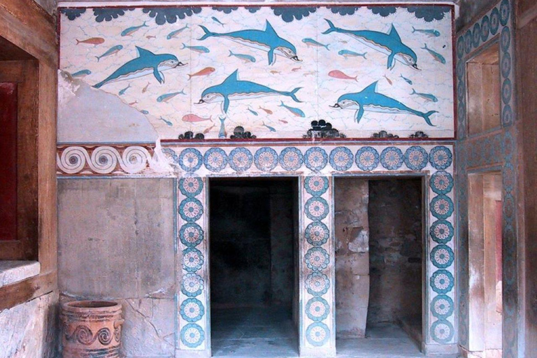 Palais minoen et musée archéologique de Knossos depuis Héraklion