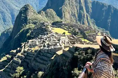 From Cusco: Full-Day Tour to Machu Picchu, Panoramic Route