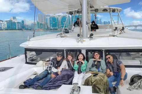 Le meilleur de Busan : Temples de mer, excursion en yacht et excursion d'une journée à la Sky Capsule