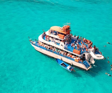 Cancun: Isla Mujeres Full Day Dancer Cruise