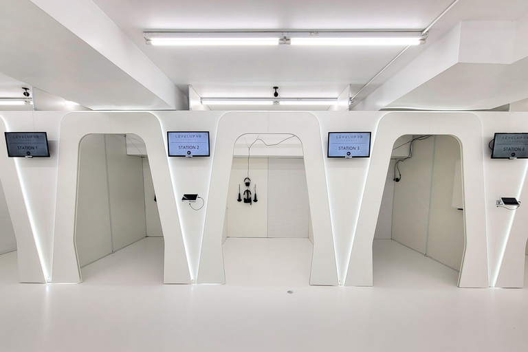 Toronto: Immersives Virtual-Reality-Arcade-ErlebnisToronto: Ein echt cooles Virtual-Reality-Erlebnis in der Spielhalle