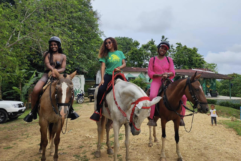 UTV & Horseback Tour with Wildlife Views from Cartagena