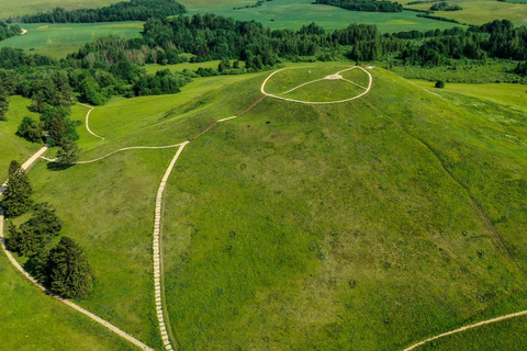 Vilnius/Kaunas: Žemaitija Day Trip – Crosses, Lakes & Coast
