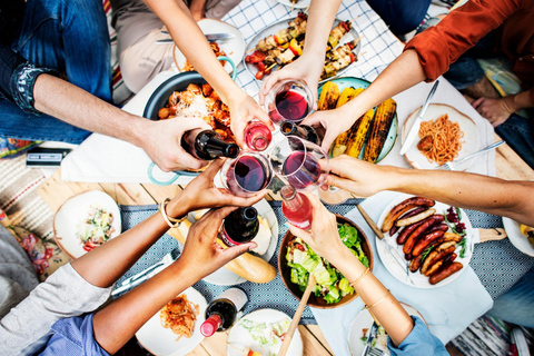 Dublin: Private Wine Tasting Tour with Wine Expert 2-hour: 4 Wines Tasting