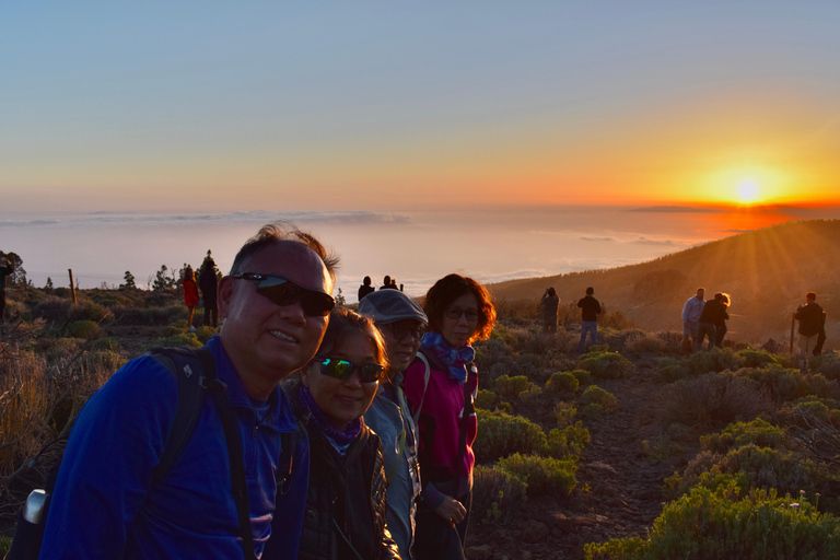 Astronomical experience on Mount Teide with sunset, stargazing, and dinner