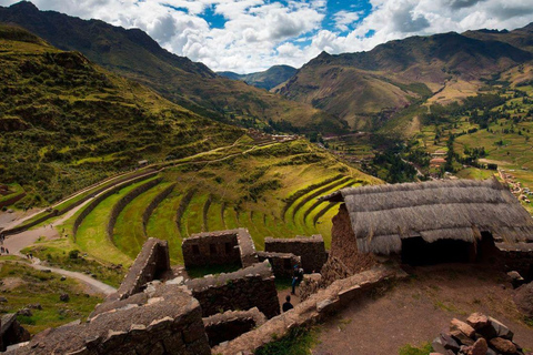 “From Cusco to Pisac: Archaeological Site and Market Tour”