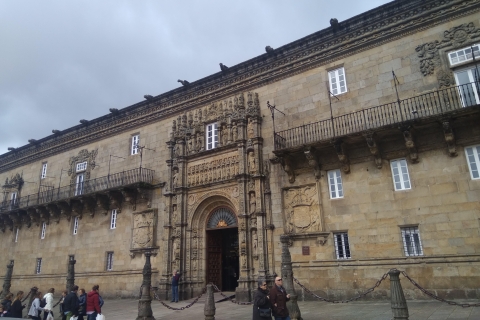 Santiago de Compostela & Valença - Private tour from Porto