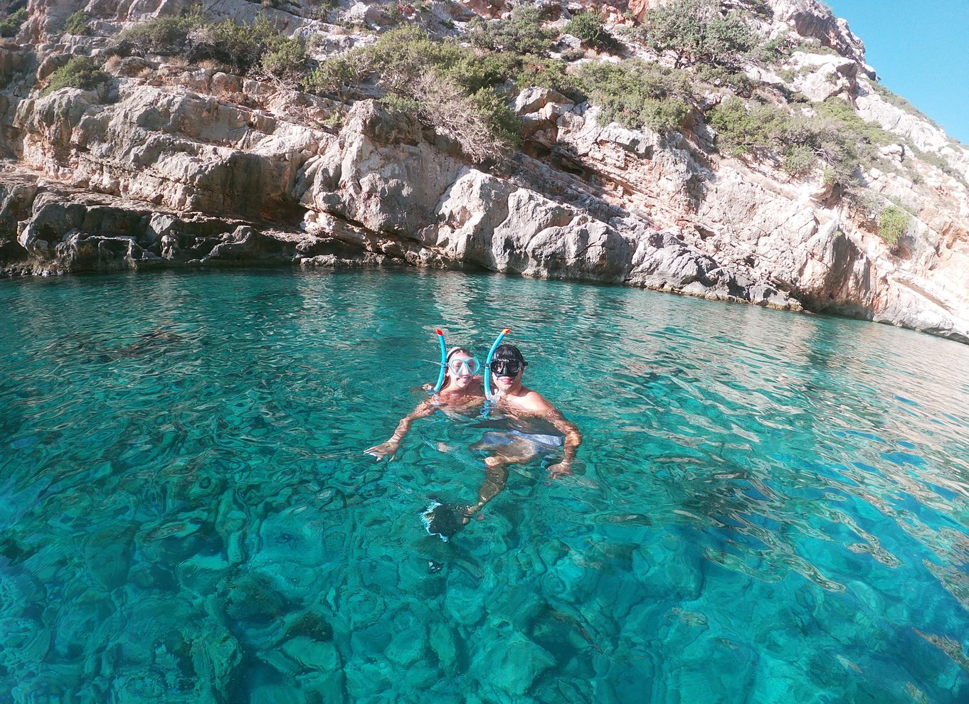 Chania: Bådtur med guidet tur med snorkling