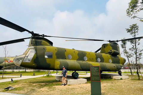 Hanoi: Guided Tour B-52 and Air Defence Museum & Hidden Gem