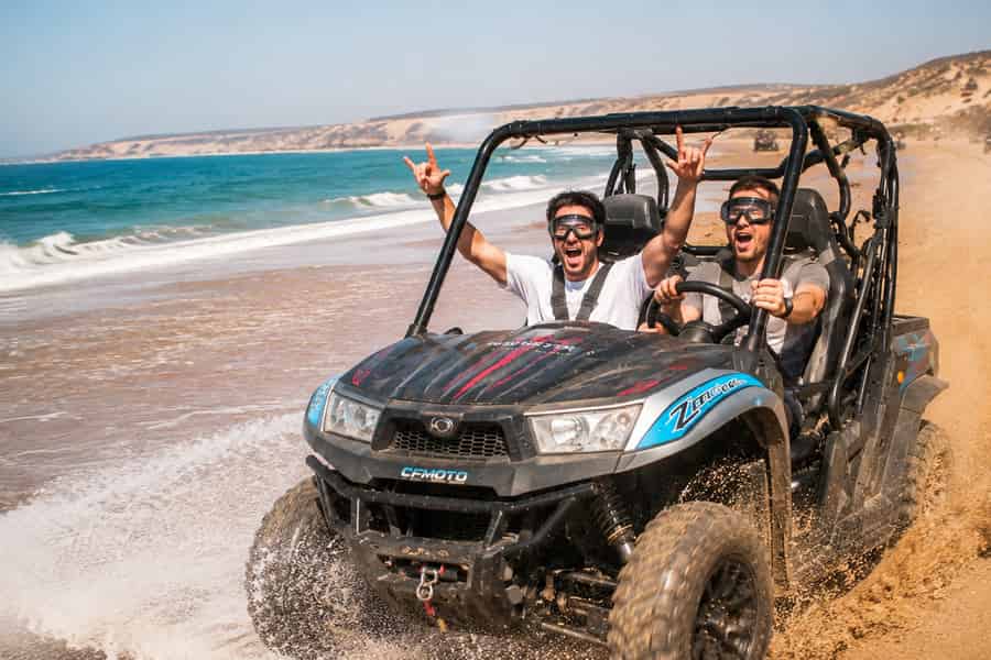 Spüren Sie das Adrenalin bei einer Buggyfahrt am Strand von Casablanca. Foto: GetYourGuide
