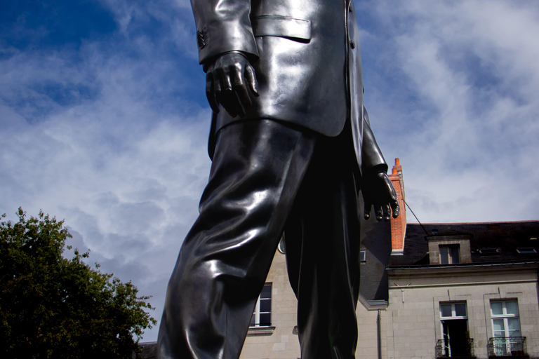 Nantes Monumental Sightseeing Tour with licensed tour guide