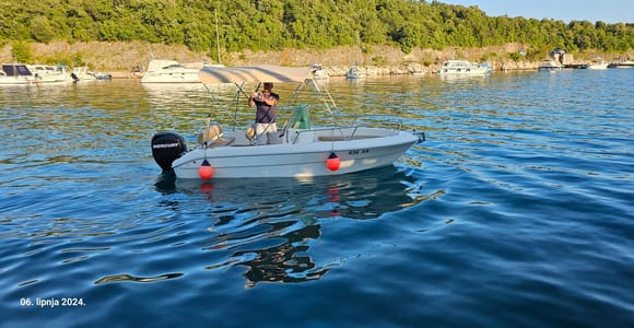 Otok Krk: Bootsvermietung in Pinezići - PRIMUS 17 60hp