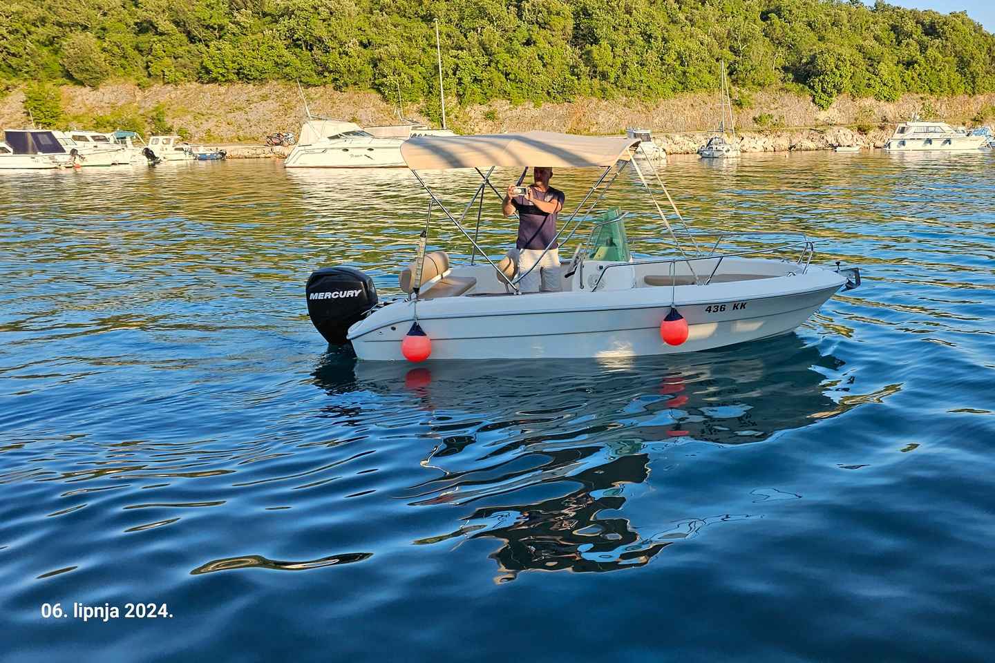 Otok Krk: Alquiler de barcos en Pinezići - PRIMUS 17 60hp