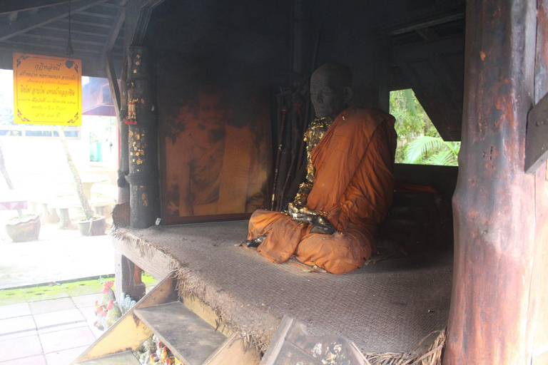 Khaolak: Half Day Bamboo Rafting, Temple & Waterfall Tour