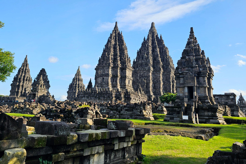 Lo más destacado de Yogyakarta: tour por el volcán Merapi y los templosPuntos destacados de Yogyakarta: tour por el volcán Merapi y los templos