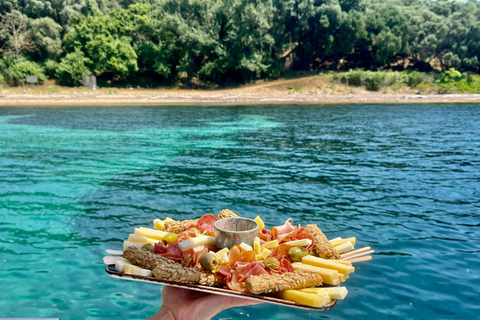 Corfu: Paxos Sea Caves & Antipaxos Private Yacht Cruise Oaseas - Compact Yacht, Up to 5 Guests