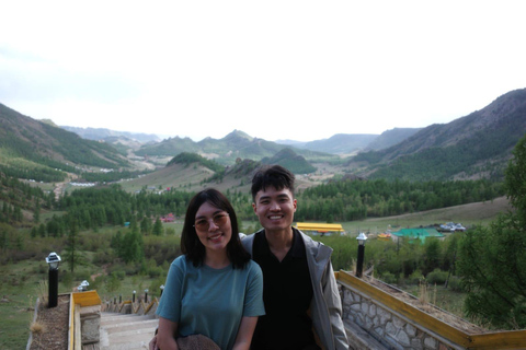 Ulaanbaatar: Terelj National Park 2-Day Tour & Horse Ride