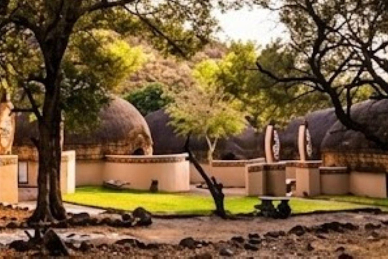 From Johannesburg: Cradle of Humankind & Lesedi Village Tour
