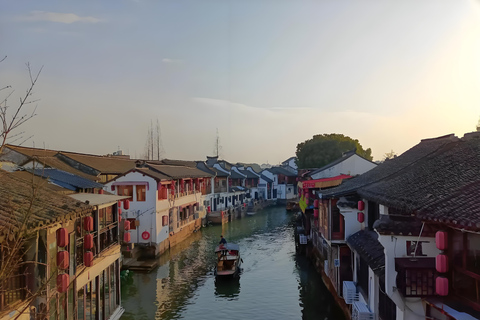 From Shanghai: Zhujiajiao Tour with Boat Ride & Lunch
