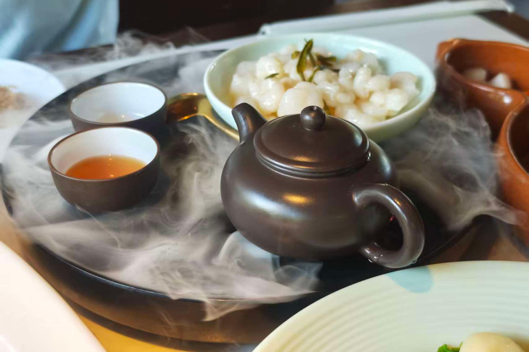 From Shanghai: Hangzhou Private Day Trip with Bullet Train